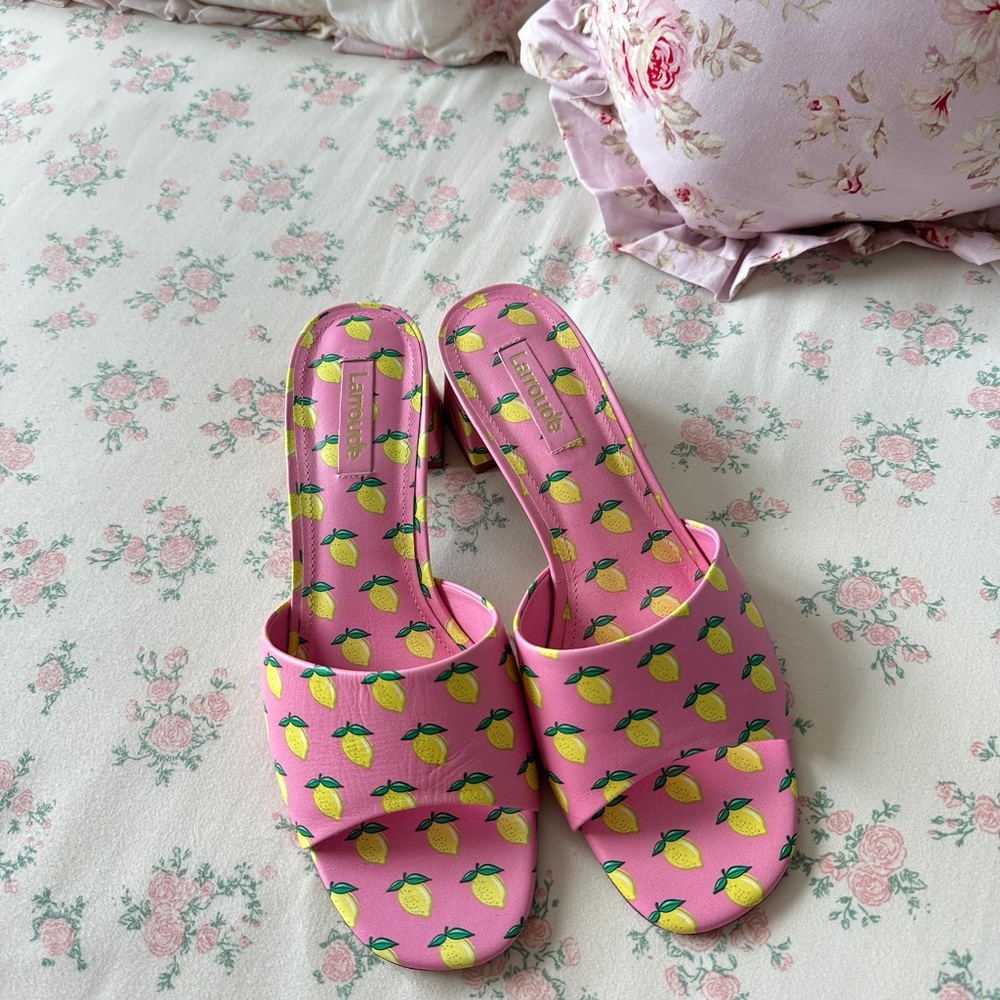 Larroude Pink Open-Toe Mules with Yellow Lemon Print